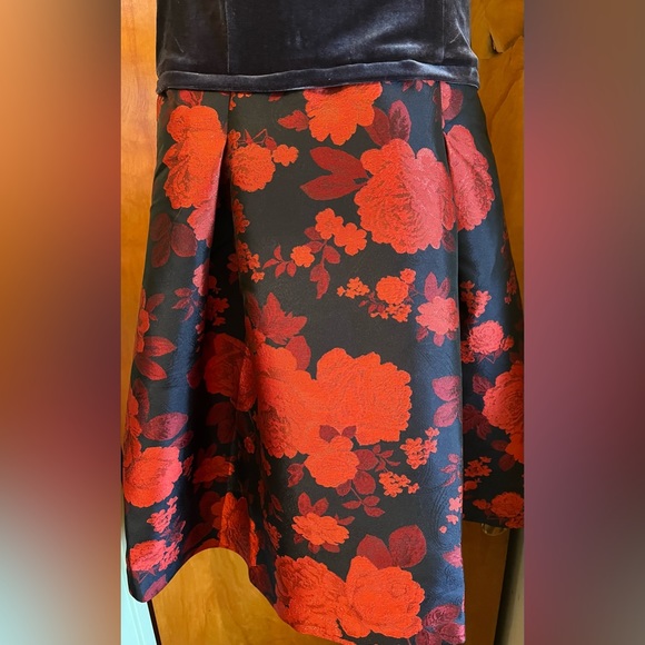 Chaps red flower midi dress - Picture 6 of 6